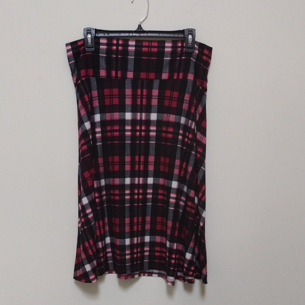 LuLaRoe Red Black Midi Pencil Skirt